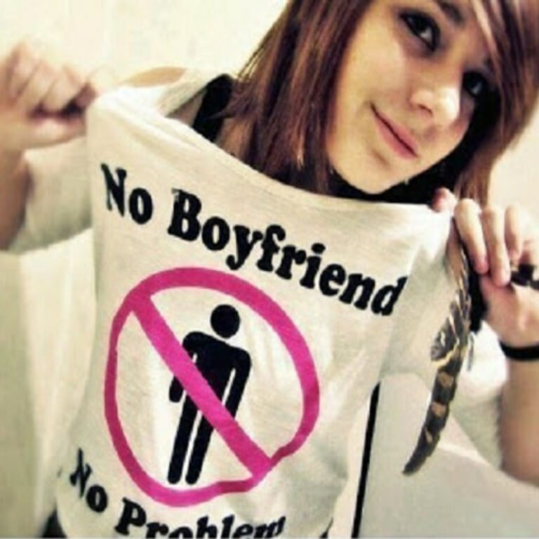 Whatsapp status for girls Best Status lines for girls 2019