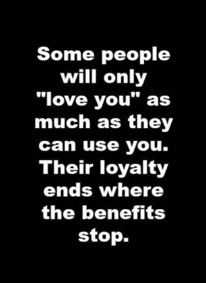 Latest Short Best Selfish status for Whatsapp & Quotes for Facebook